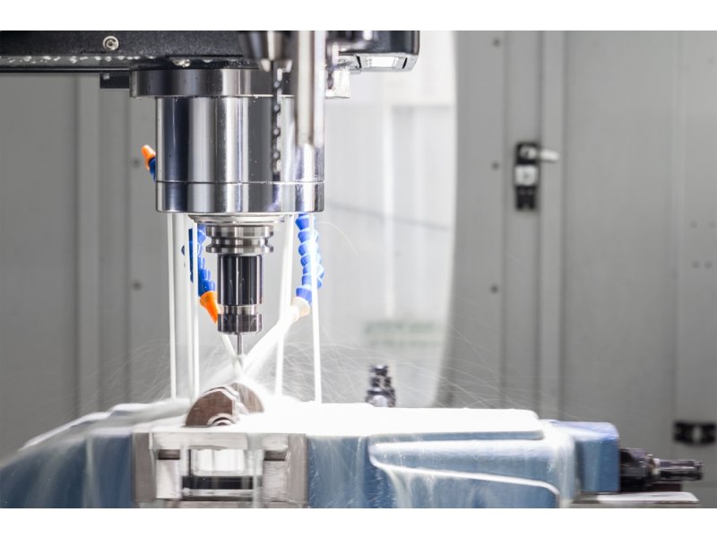 CNC Teknolojisi ile Havacılık Sanayi İçin Yüksek Hassasiyetli Parça Üretimi